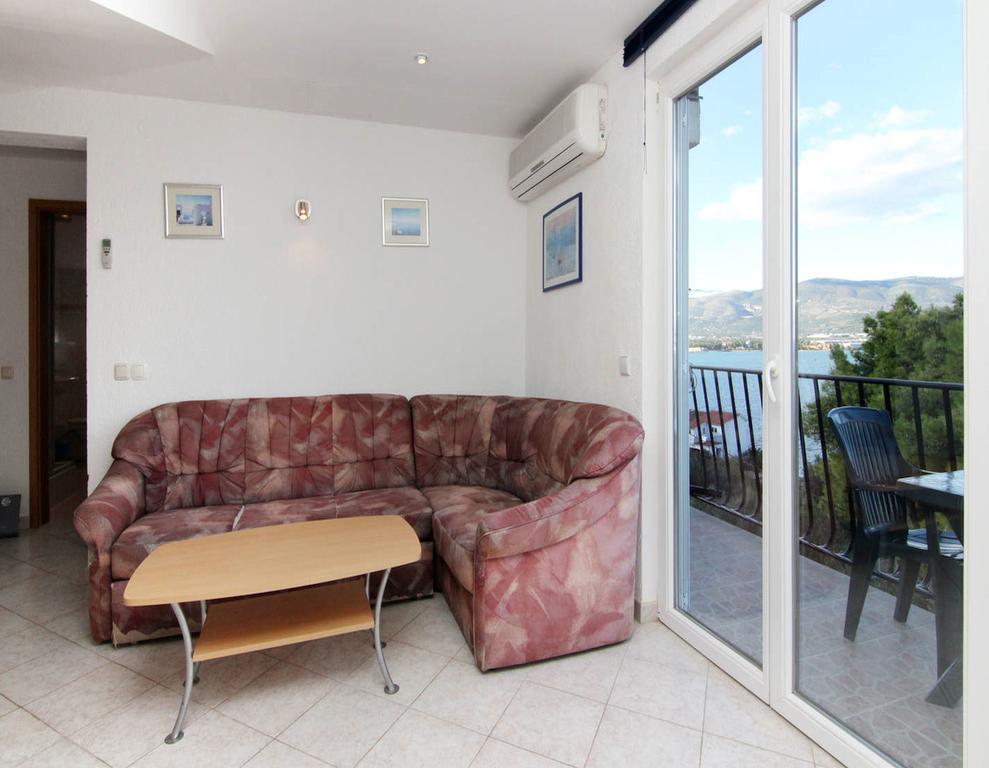 Apartment Aida Trogir Room photo